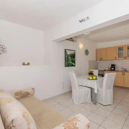 Appartement Dragica *