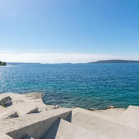 Dragica * Donji Okrug (Ciovo)